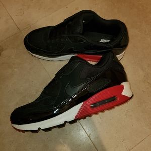 Airmax 90 size 9 Bred colorway